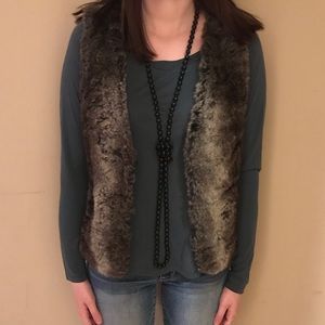 Faux fur or fuzzy vest size medium